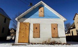 Home values continue to drop